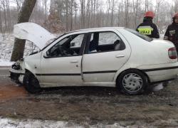 Wypadek samochodowy w Tadzinie - 15.01.2012