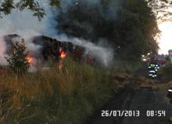Pożar balotów słomy w Lisewie - 27.07.2013