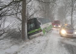 Wypadek autobusu w Strzebielinku - 06.12.2013