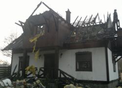 Pożar domu w Perlinie - 31.03.2014