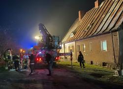 Pożar sadzy w kominie w Strzebielinku - 16.03.2022