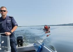 Wsparcie działań policji na jeziorze Żarnowieckim - 20.07.2022