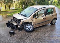 Wypadek samochodowy na trasie Czymanowo - Kartoszyno